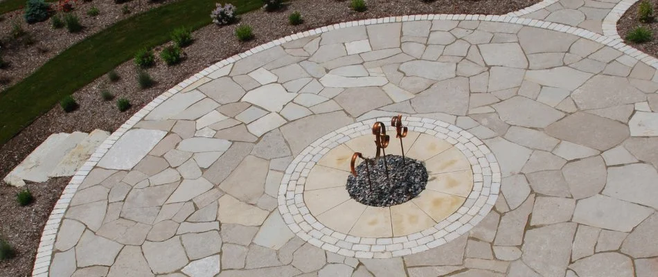 Round flagstone patio in Des Moines, IA.