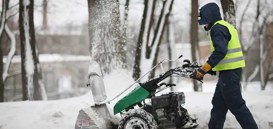 The harsh winters that can be experienced in Des Moines makes the snow removal services of A+ Lawn & Landscape very popular