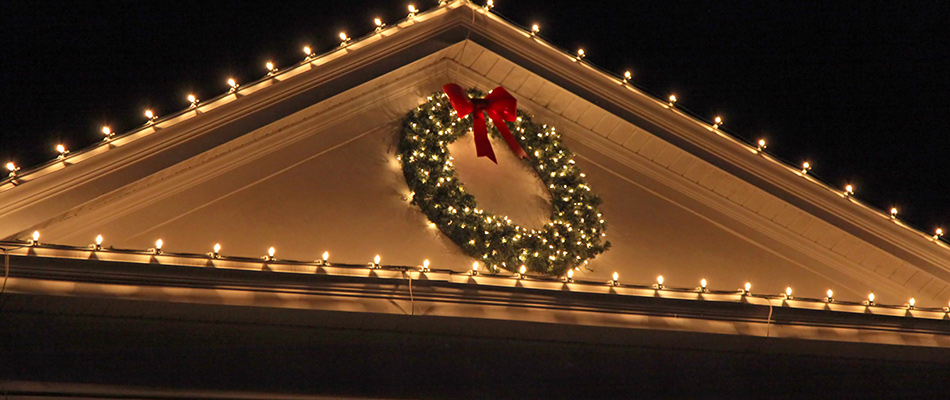 Wreath and holiday lights installed in Carlisle, IA.